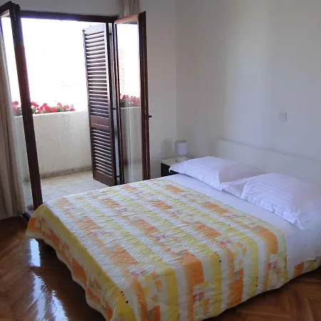 Apartment In - Sibenik Riviera 35910 Primosten