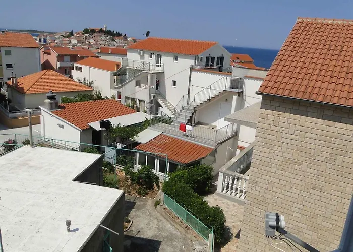 In - Sibenik Riviera 35910 Apartman Primosten